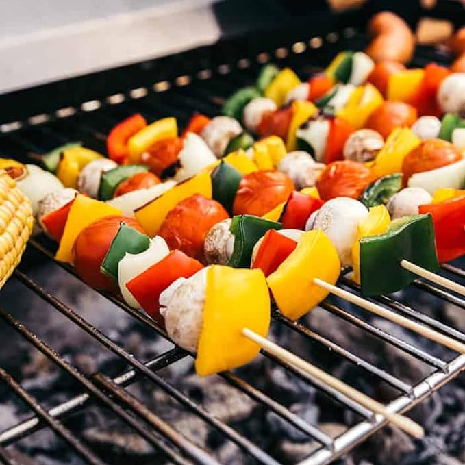 Molten Creek® Barbecue Grill BBQ Portable Charcoal Cooking Grill, Efficient Heat Distribution, Compact and Lightweight BBQ, Outdoor Round Patio UK, 33cm